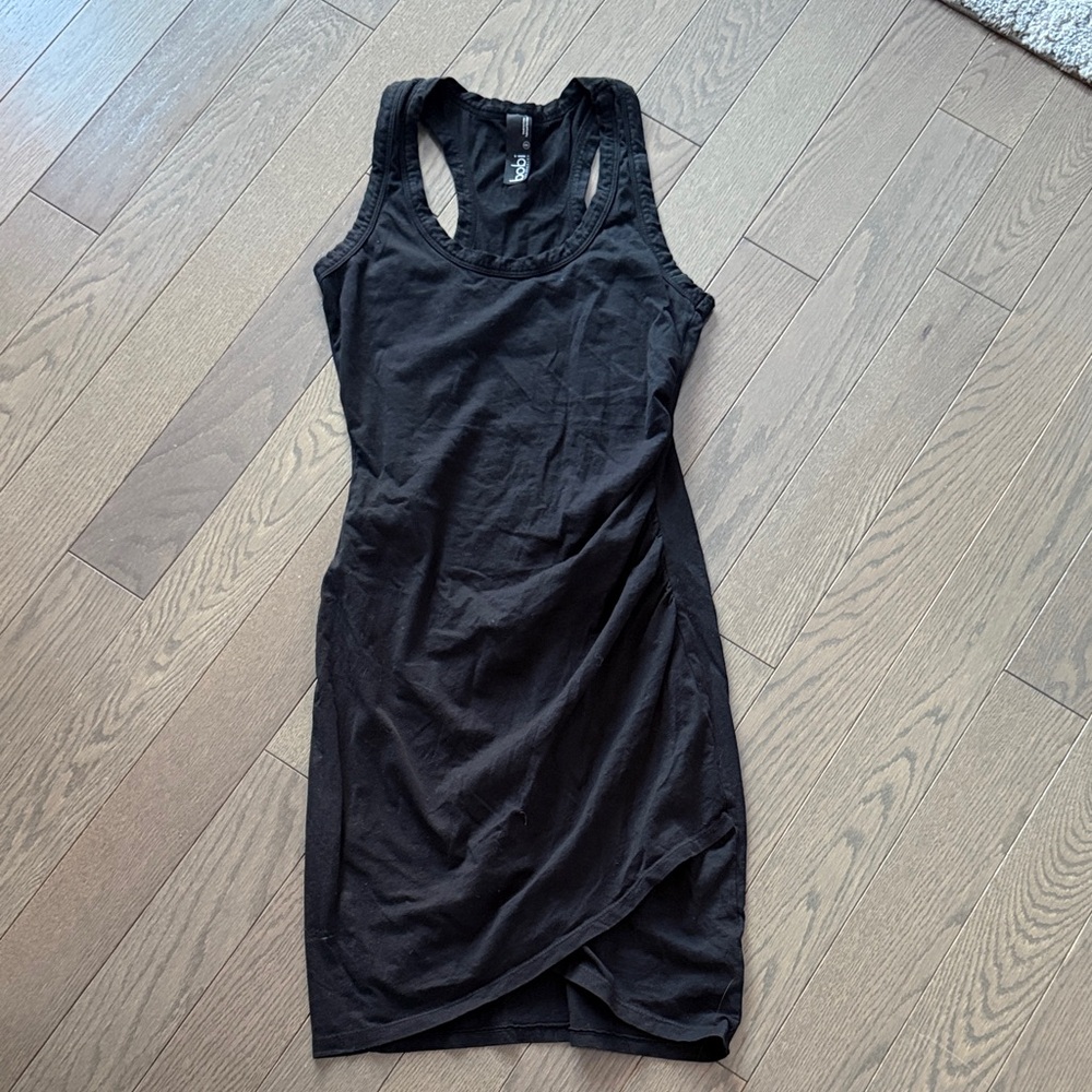 Black Sleeveless Dress